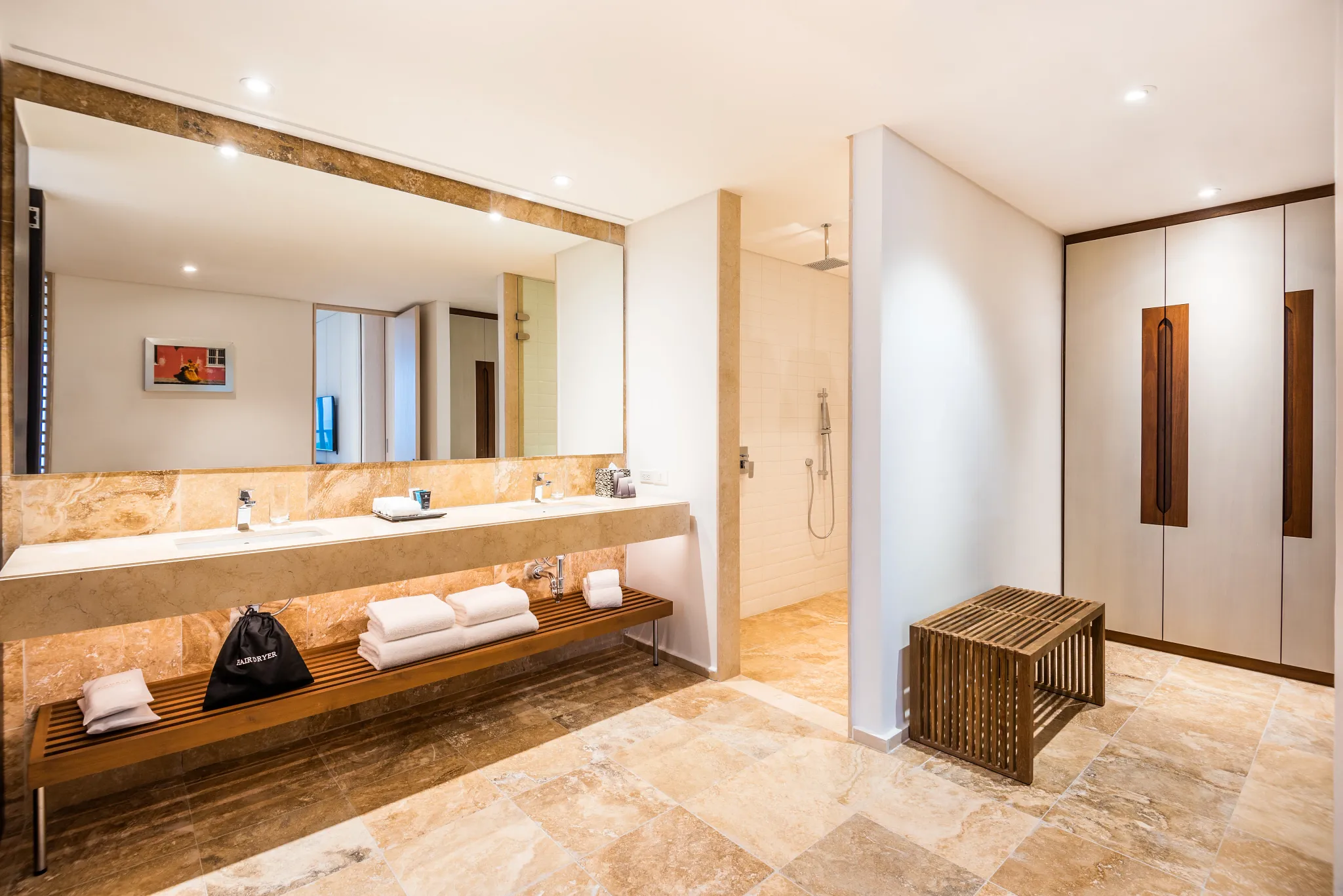 PC Presidential Suite Swim-Out bathroom double sinks — Dreams Karibana Cartagena