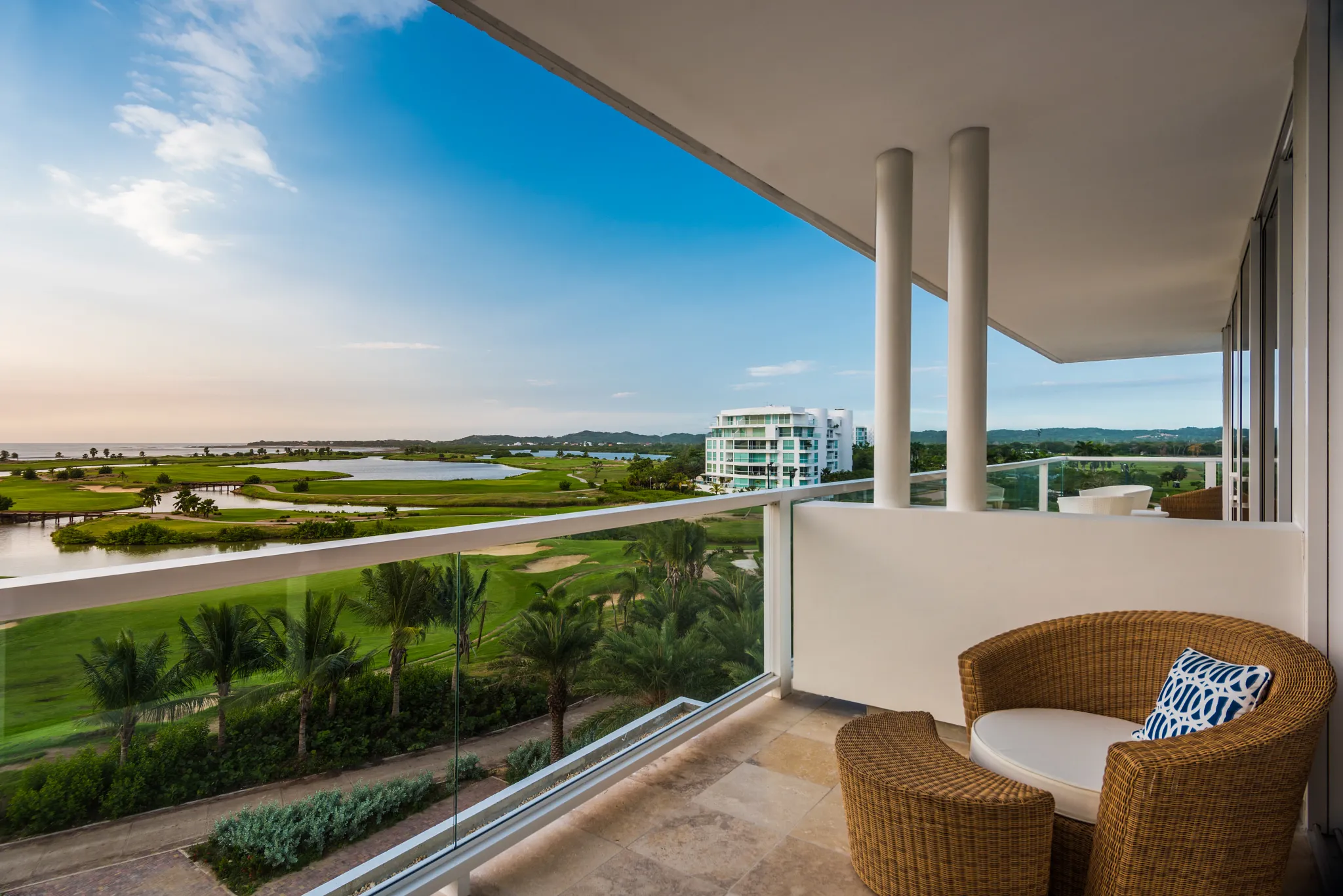 PC Junior Suite Tropical View terrace seating — Dreams Karibana Cartagena