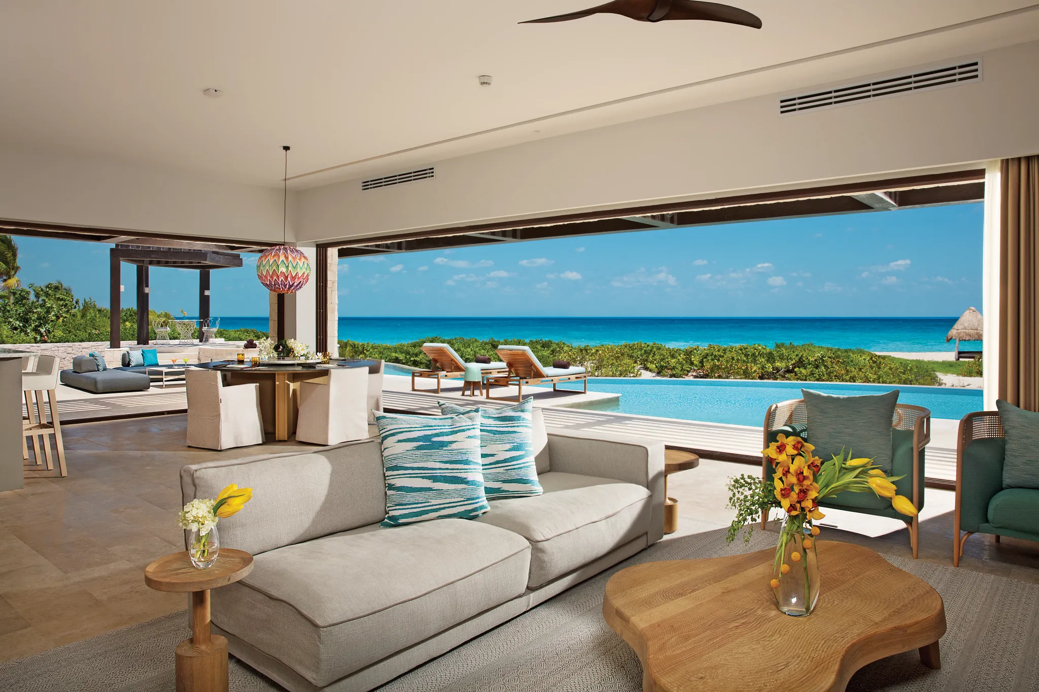 Preferred Club Presidential Suite living area Dreams Playa Mujeres