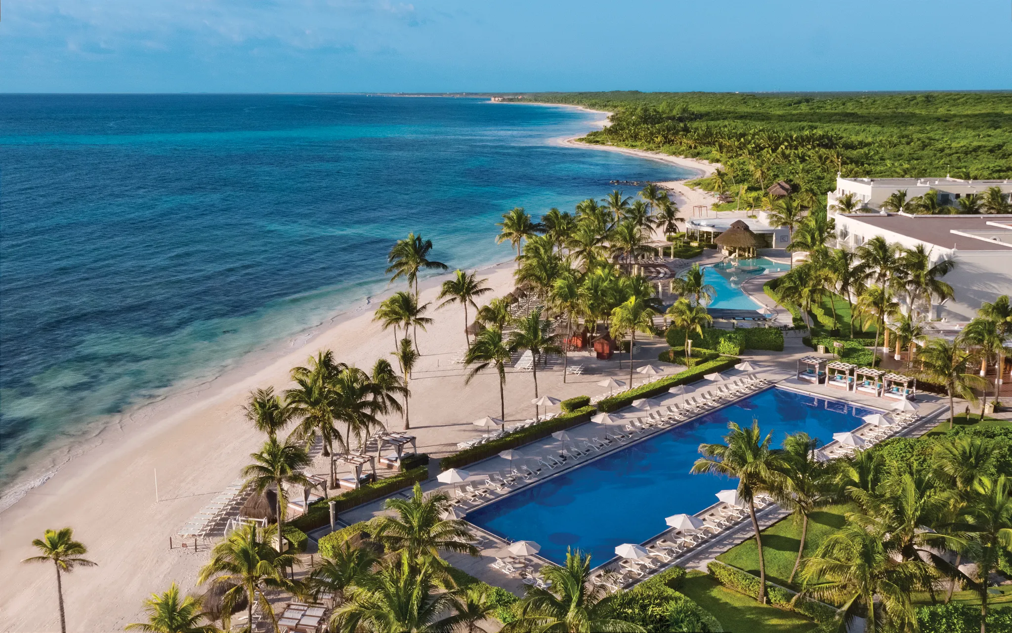 aerial view of resort pool and beach front