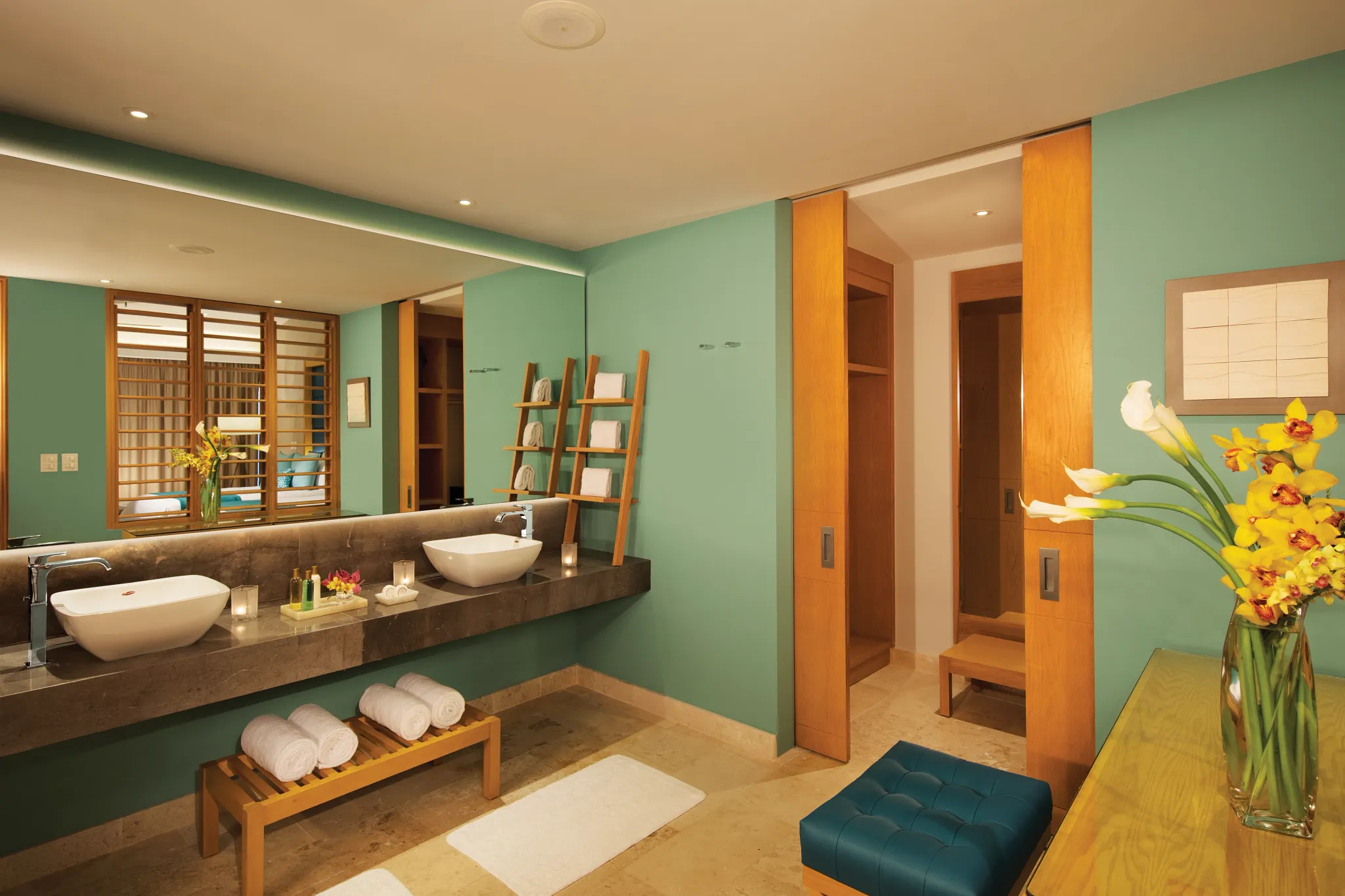 Preferred Club Family Suite master bathroom Dreams Playa Mujeres