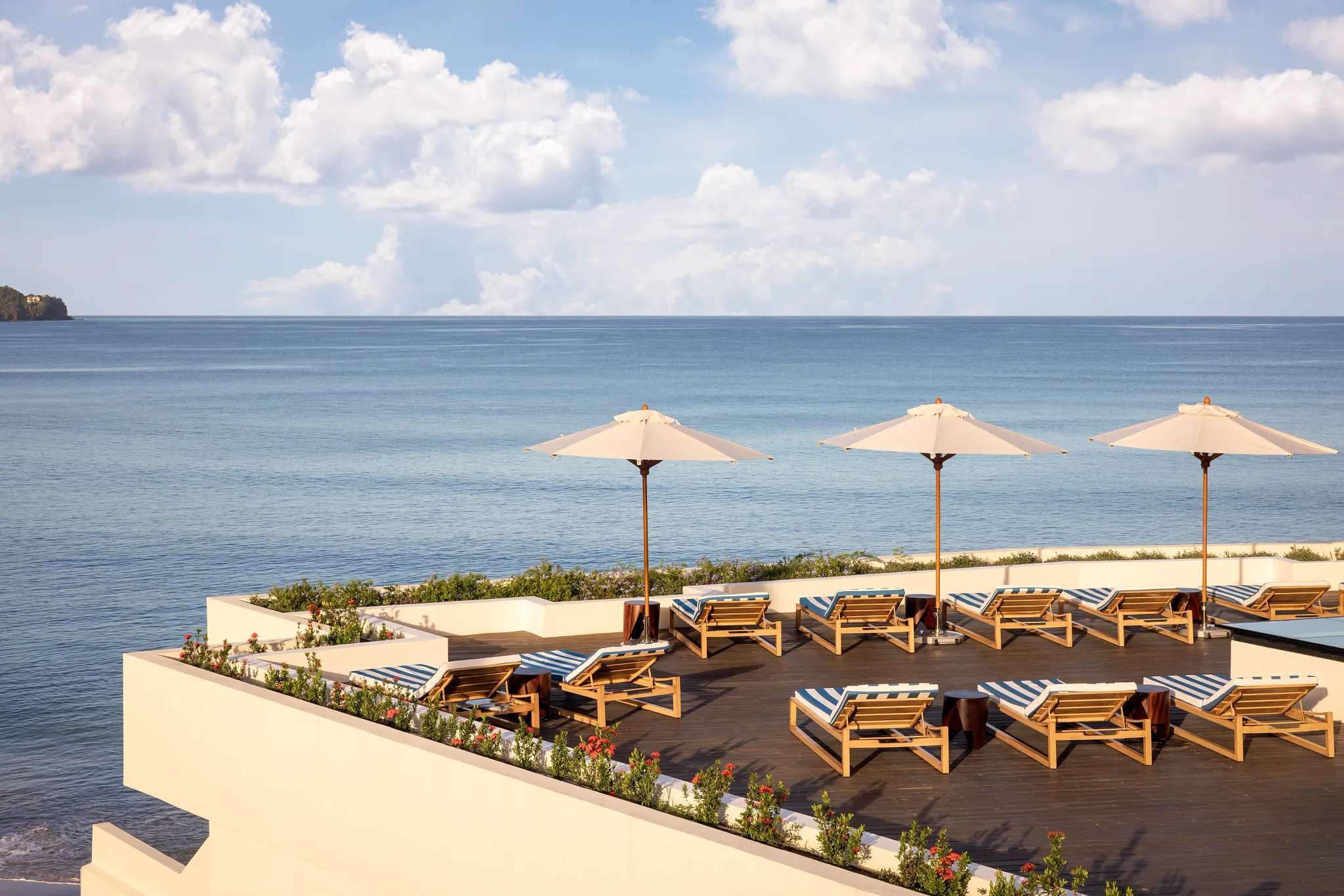 Preferred Club Deck