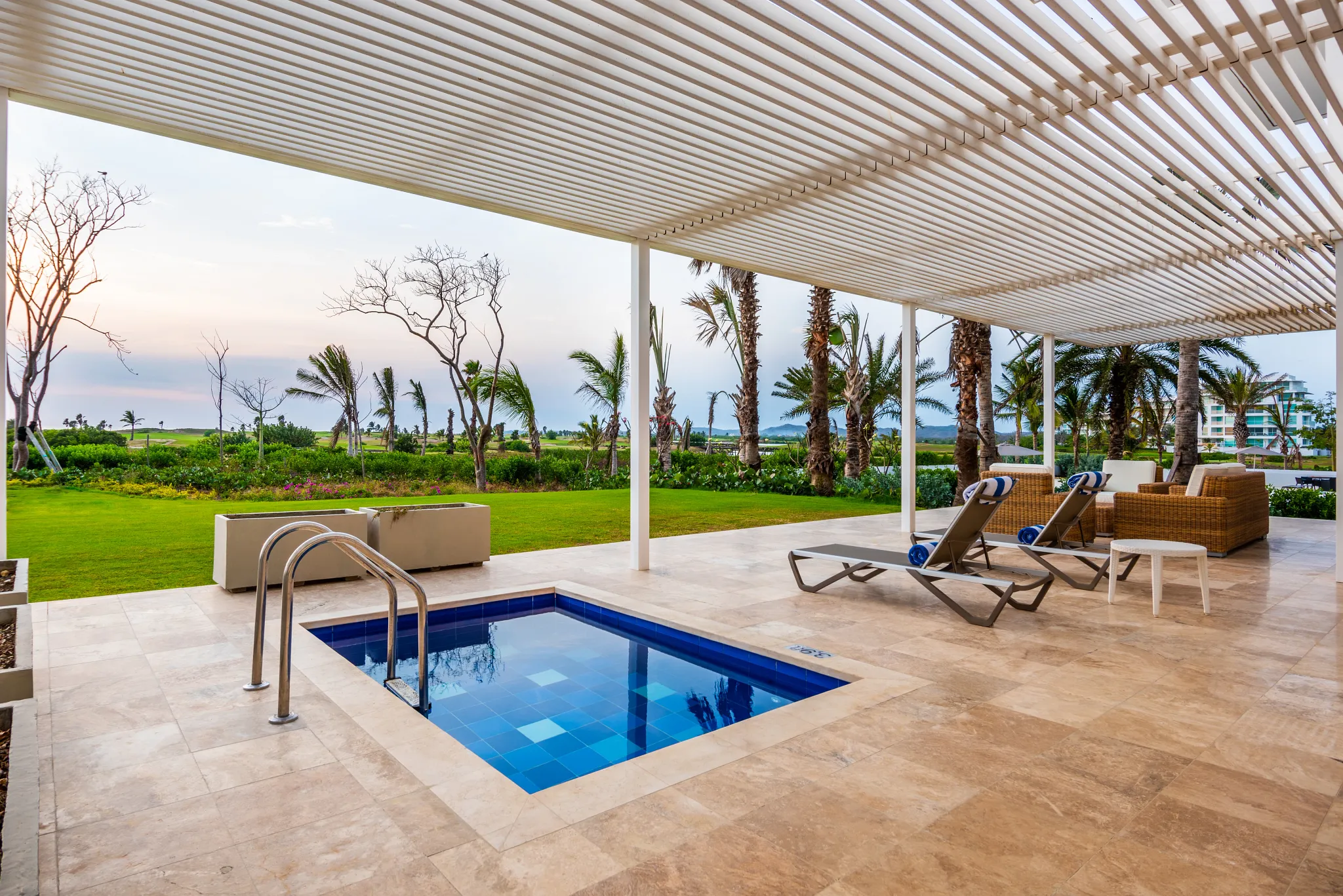 PC Presidential Suite Swim-Out terrace plunge pool — Dreams Karibana Cartagena