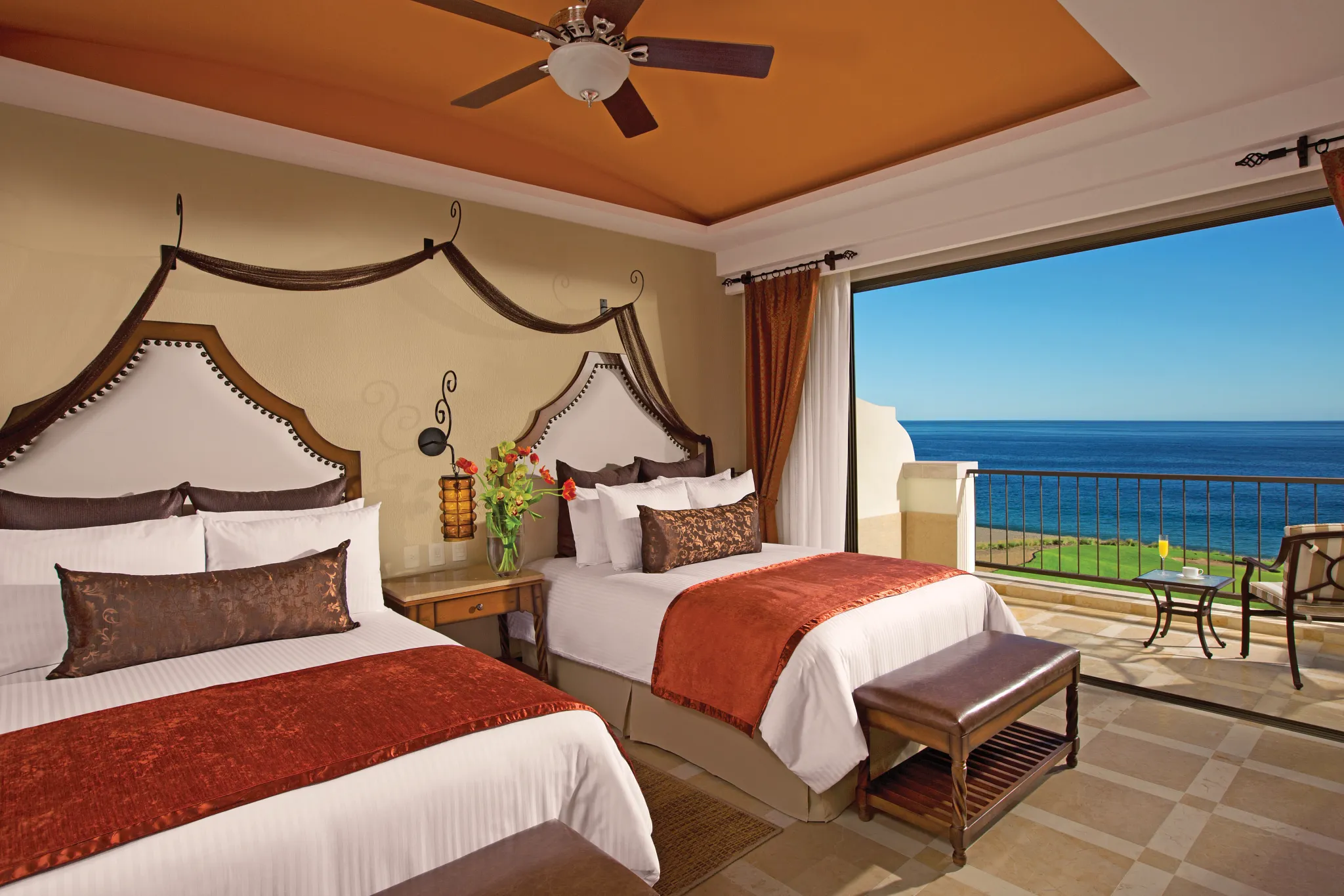 Double bed hotel room overlooking the ocean