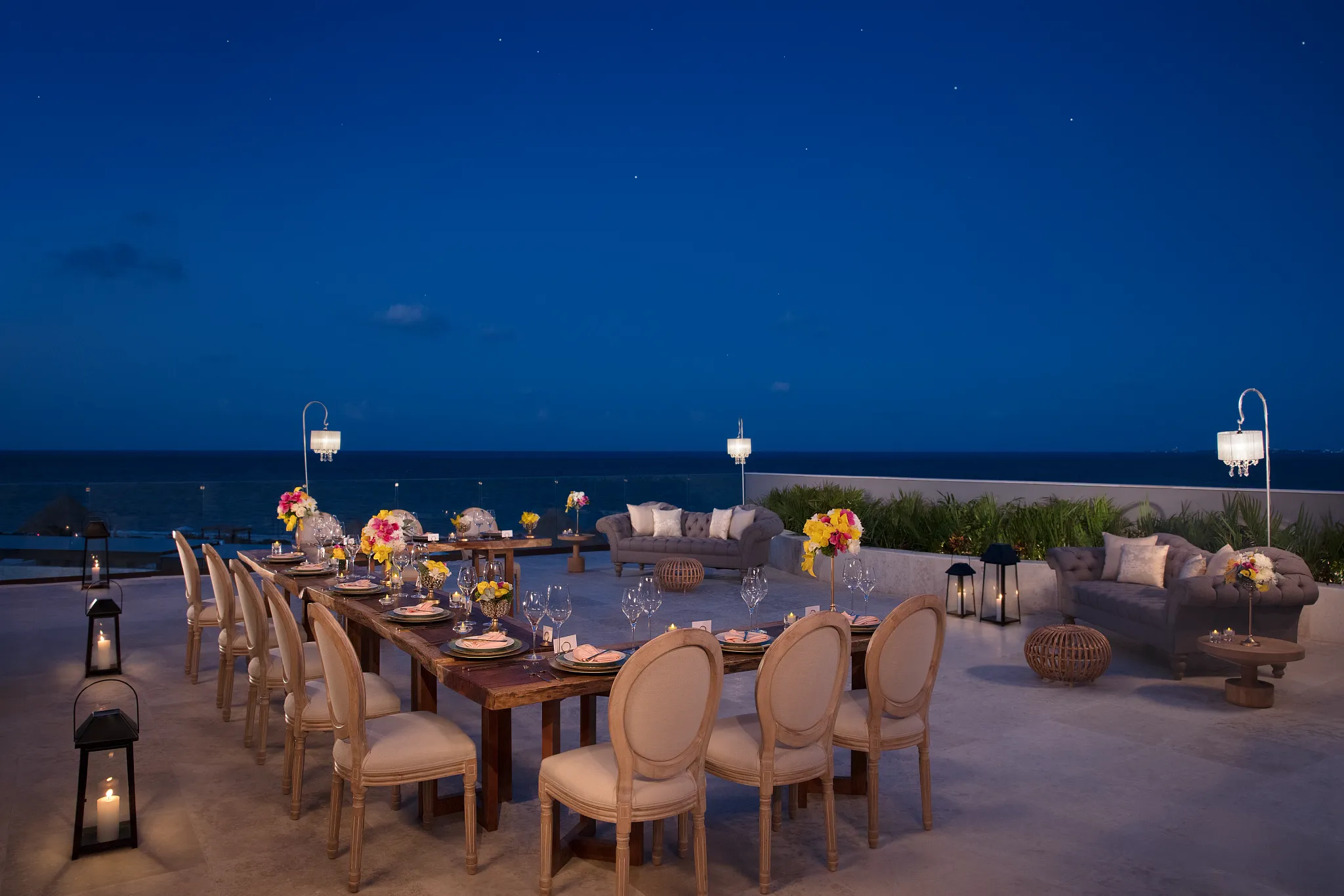 Preferred Club Paramount Suite gala dinner terrace Dreams Playa Mujeres