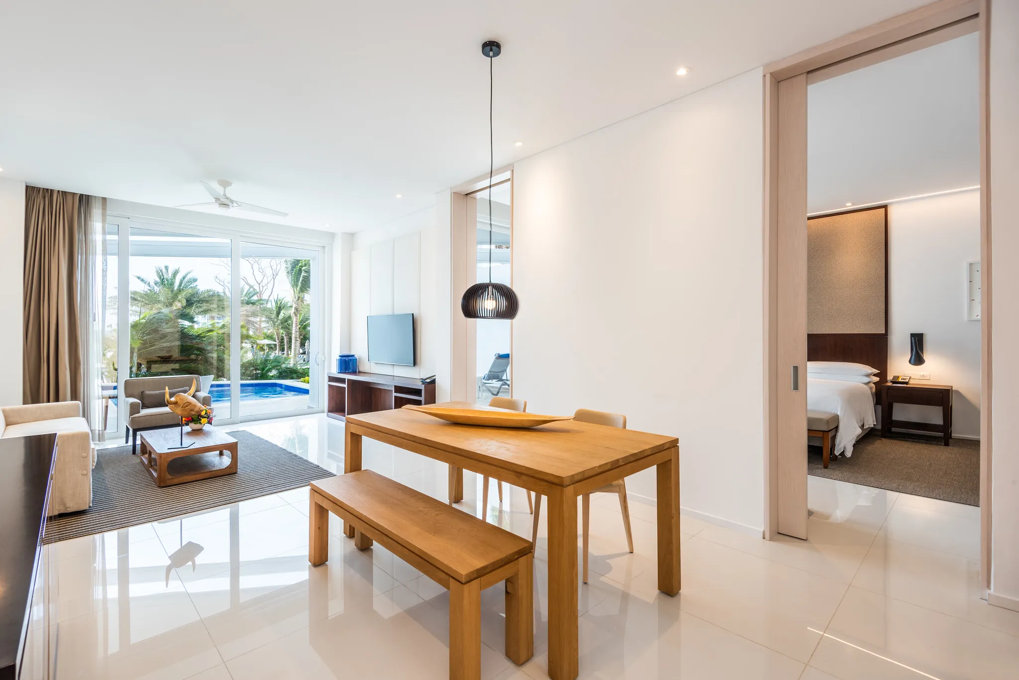 PC Master Suite Swim-Out living dining — Dreams Karibana Cartagena