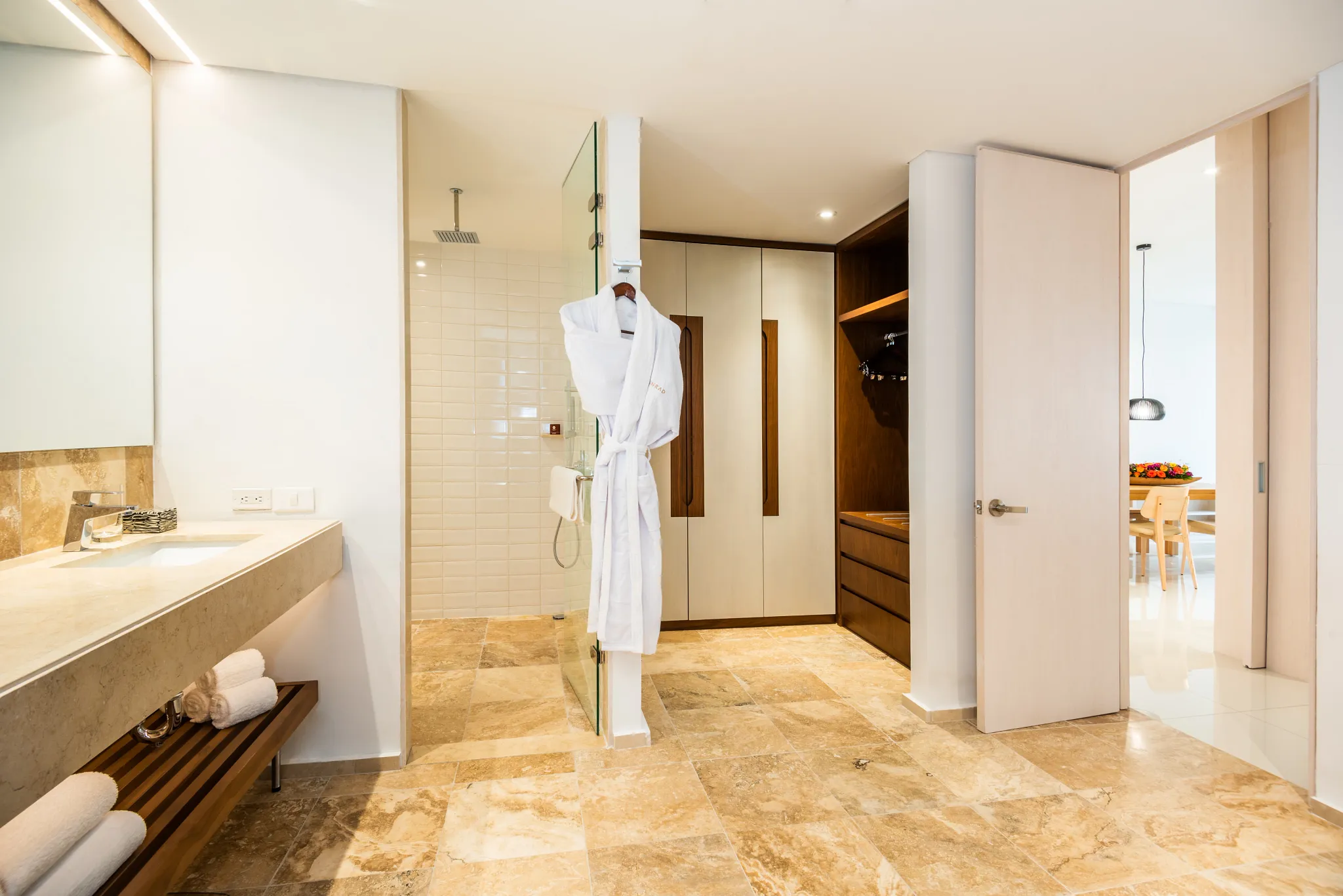 PC Presidential Suite Ocean Front bathroom — Dreams Karibana Cartagena